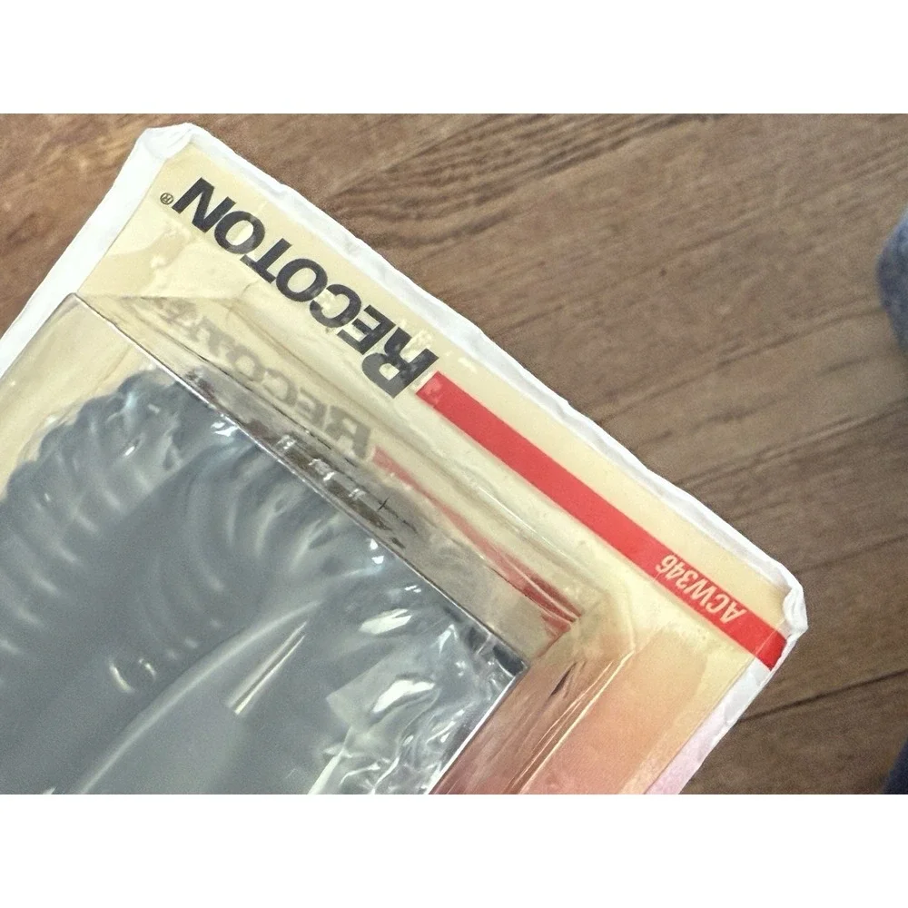Recoton Coiled Audio Headphone Extension/Adapter Kit 25 ft Cord NOS 1999 ACW346